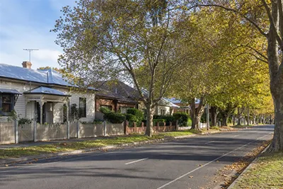 Holiday and absentee-owner blocks, Mornington Peninsula